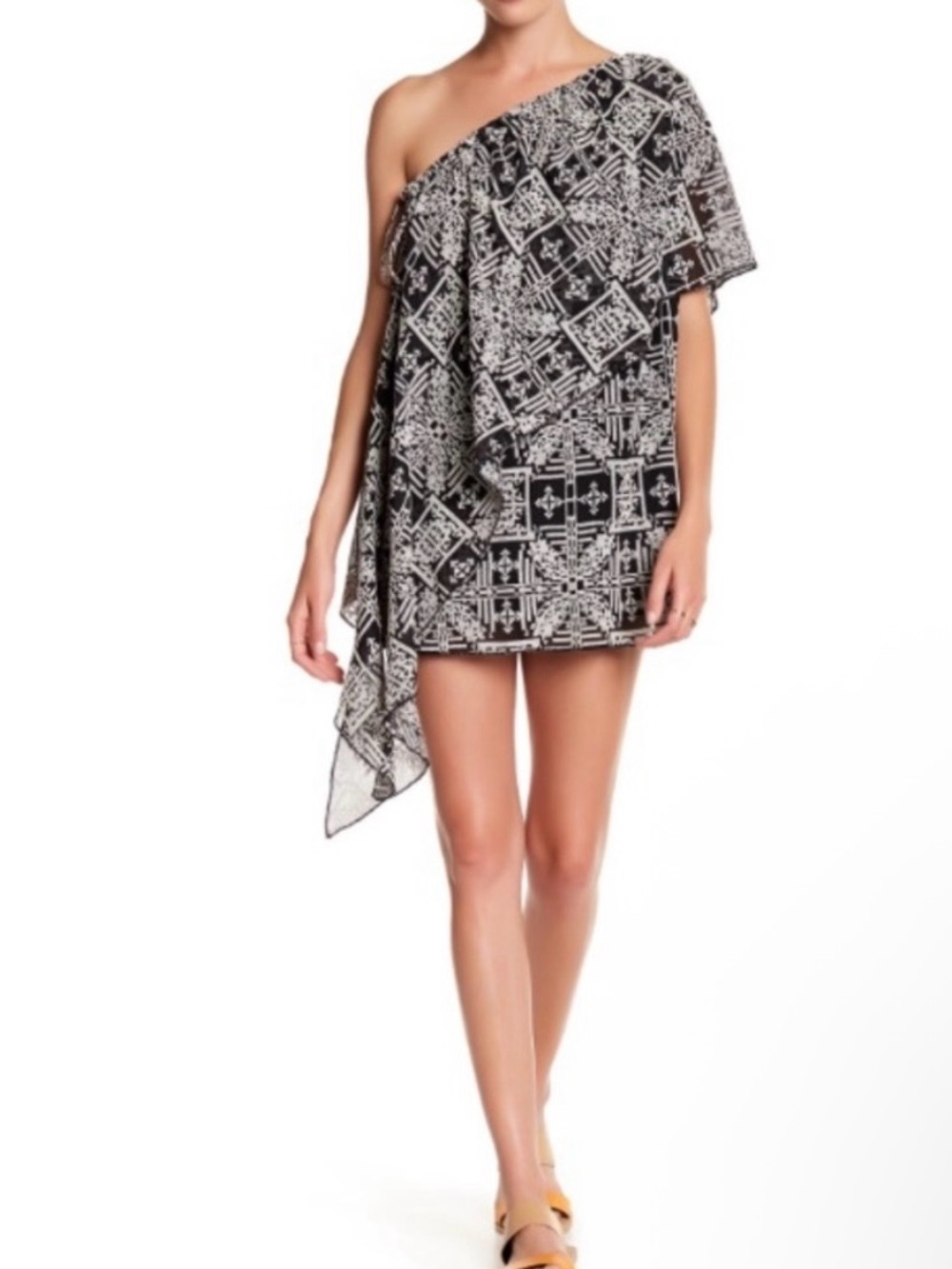 New Red Carter Astra Sz S One-Shoulder Coverup Black & White Mini Dress $230